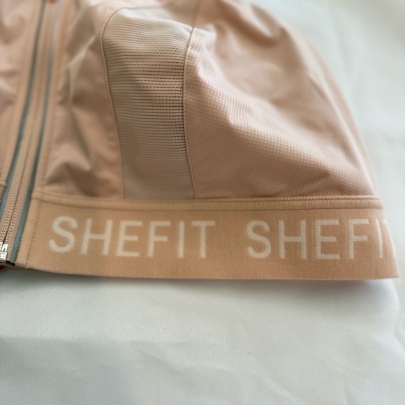 NWT SHEFIT Ultimate Sports Bra Size 6Luxe in Sandstorm - Picture 9 of 16